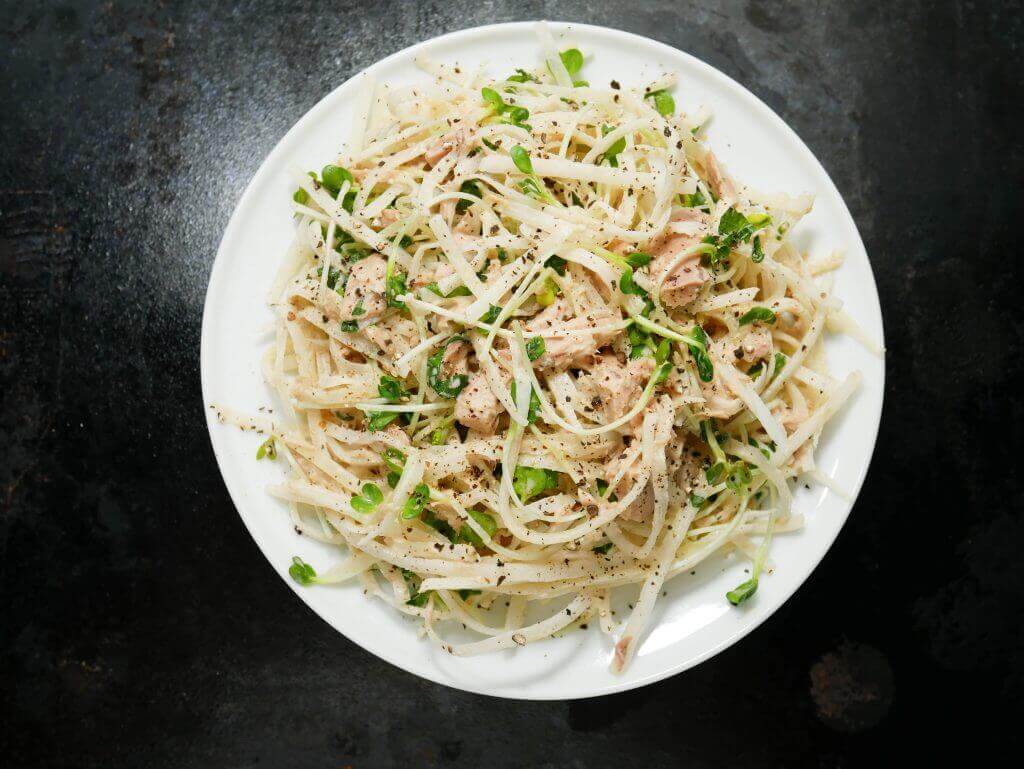 japanese radish salad with tuna and radish sprouts