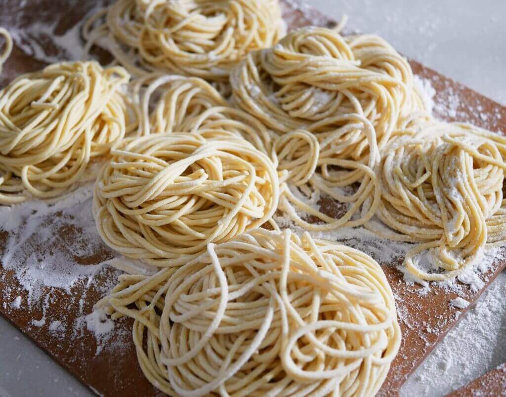 Kpra Pasta Roller And Cutter For Spaghetti And Fettuccine – Casazo