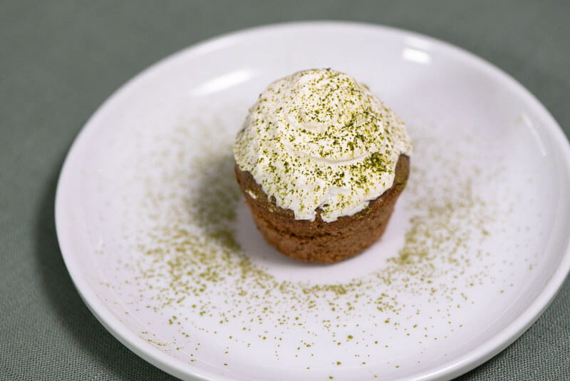 Hojicha Cupcakes with Black sesame and Sweet Cream side view