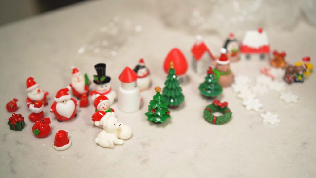 christmas decoration toppings