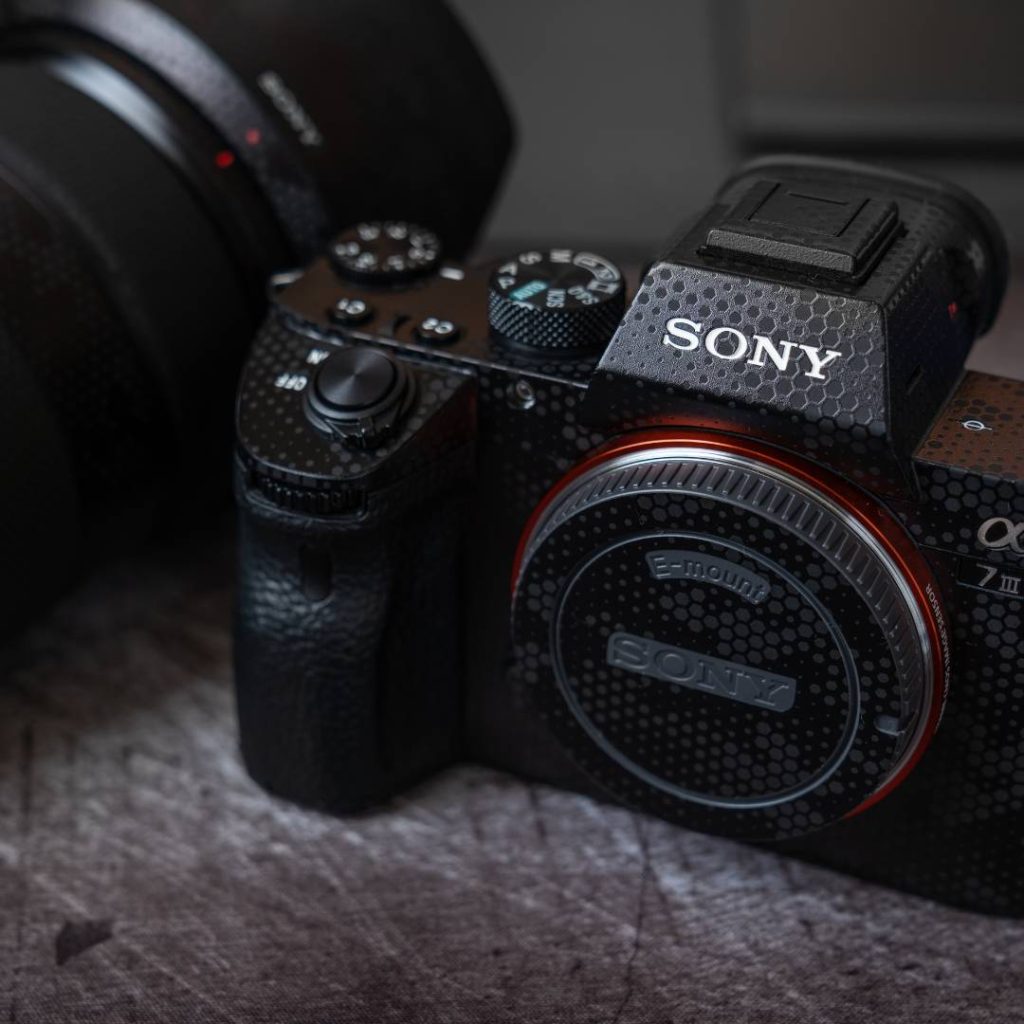 https://alldayieat.com/wp-content/uploads/2023/06/Sony-E-mount-1024x1024.jpg