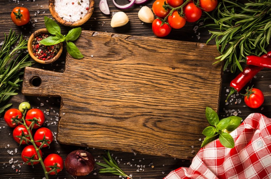 can any wood be used as a cutting board?