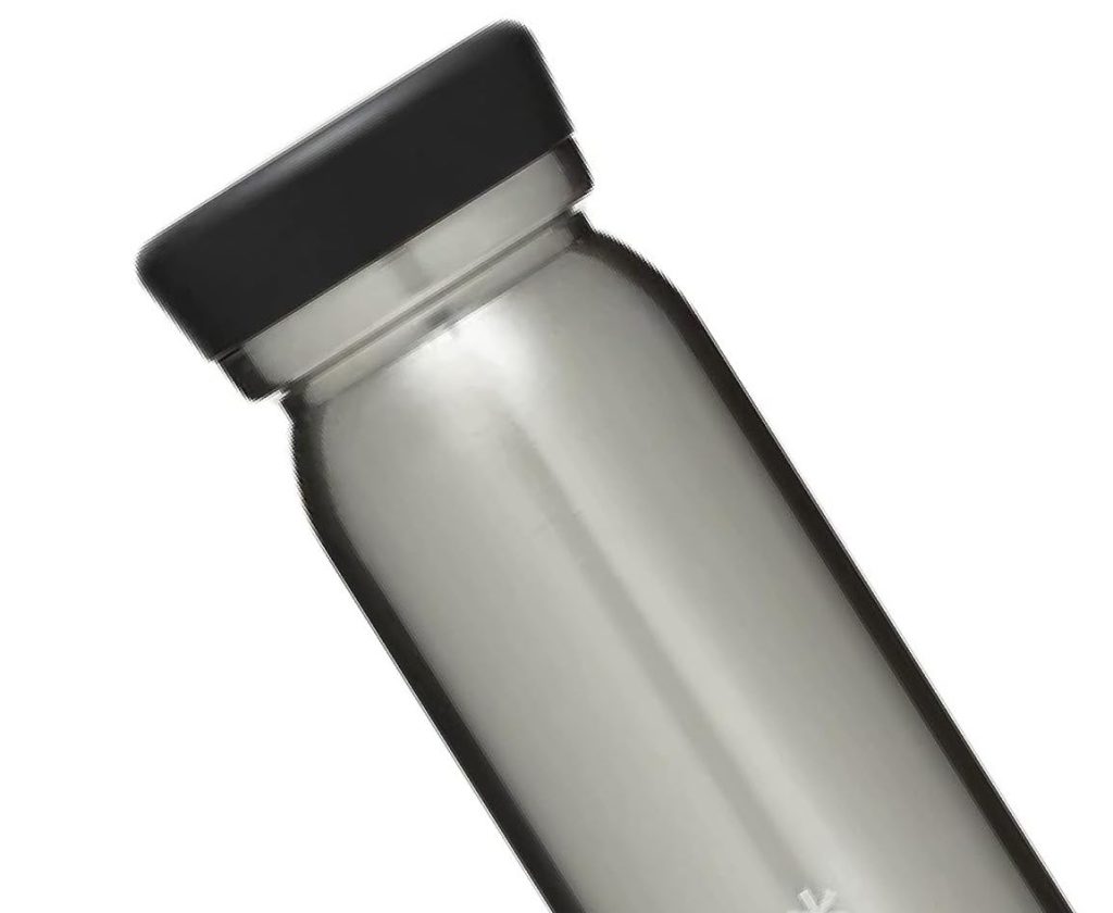 A stainless steel water bottle with a black lid - Review