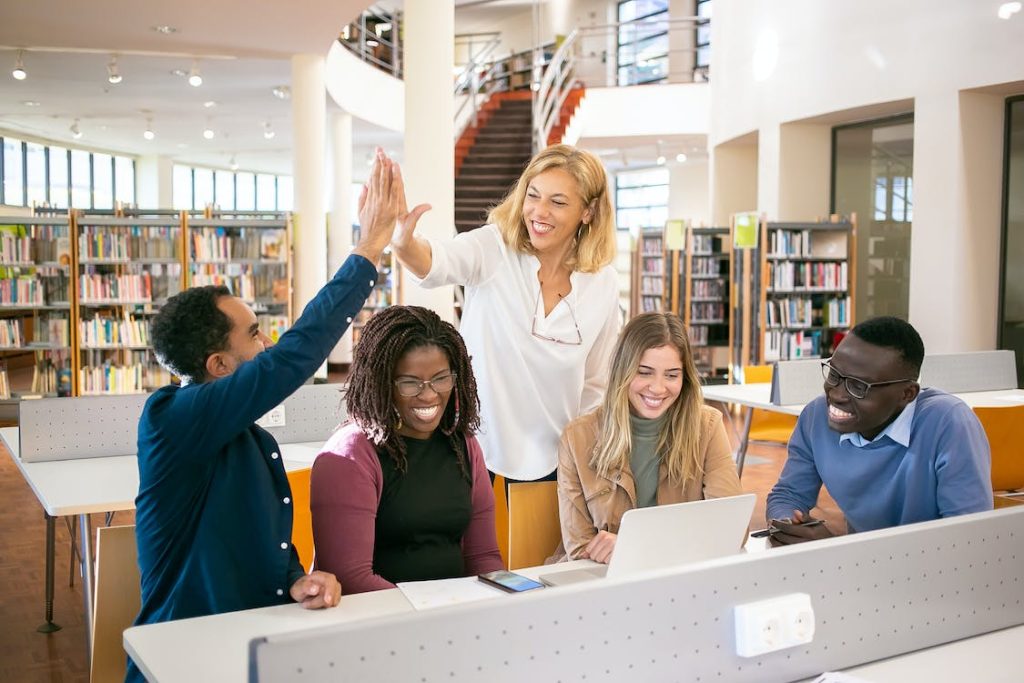 A group of people in the library