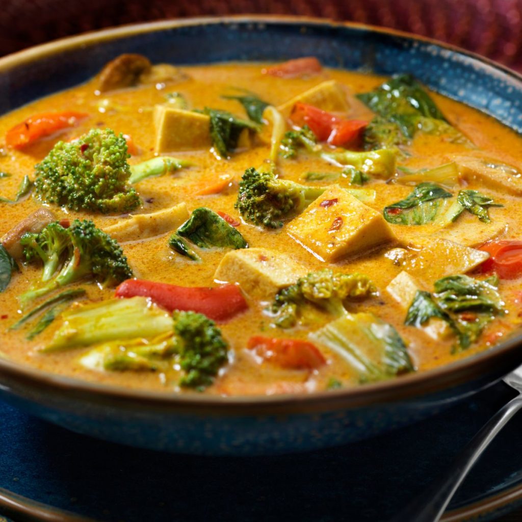 Tofu Curry Soup with Vegetables